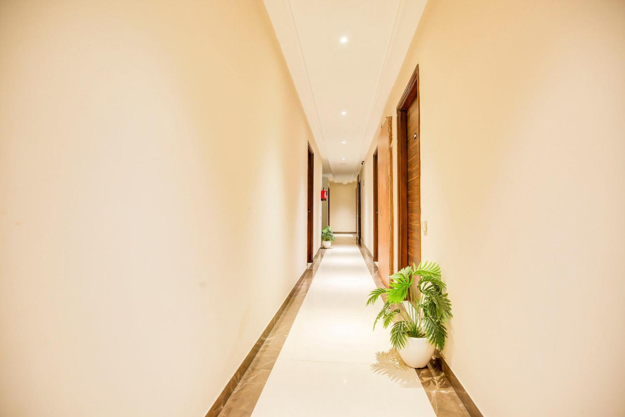 Super Townhouse Grand Fortune Amritsar Exterior photo